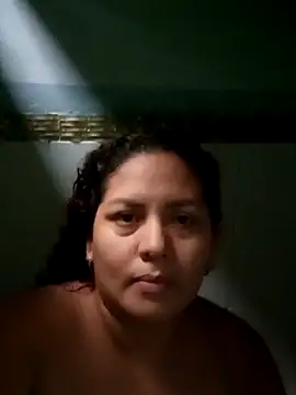 chikis12  online show from December 2025 08:58:02 PM