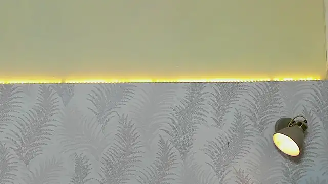 elissaWhite online show from April 2026 10:29:01 PM