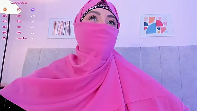 fatiima  online show from June 2026 07:03:02 PM