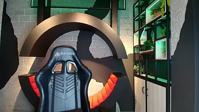 ArohomLester online show from October 2025 11:11:01 AM