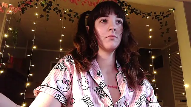 Snapshot of Trickylucy555 chatting on May 2026 06:31:01 AM Trickylucy555 online show from May 2026 06:31:01 AM