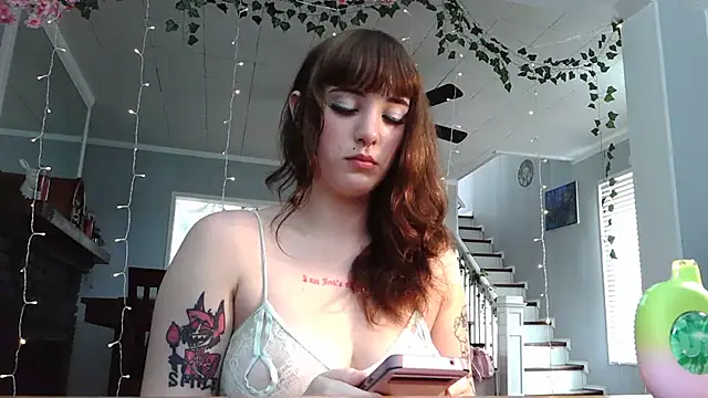 Snapshot of Trickylucy555 chatting on August 2026 05:37:01 PM Trickylucy555 online show from August 2026 05:37:01 PM