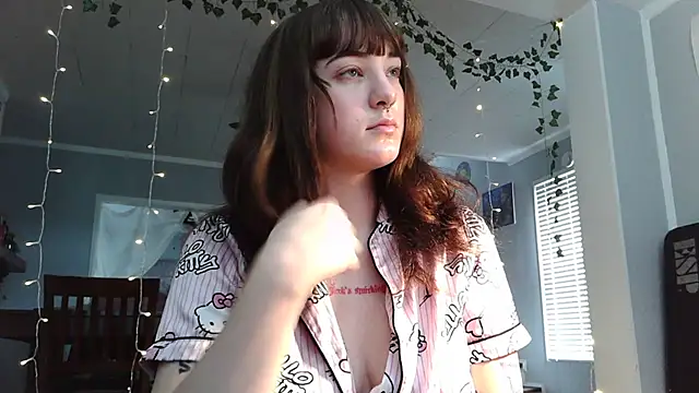 Snapshot of Trickylucy555 chatting on August 2026 02:41:02 PM Trickylucy555 online show from August 2026 02:41:02 PM