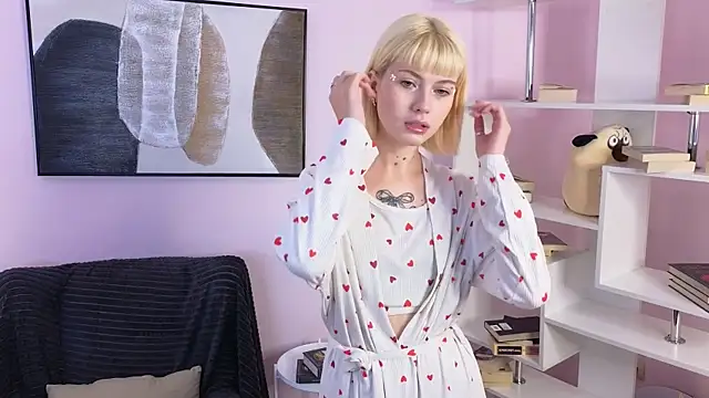 Snapshot of Jasmi_Yets chatting on November 2025 08:03:02 AM Jasmi Yets online show from November 2025 08:03:02 AM