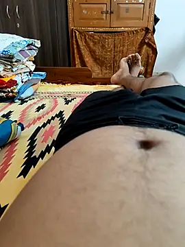 UNIT734 online show from November 2025 07:19:01 PM