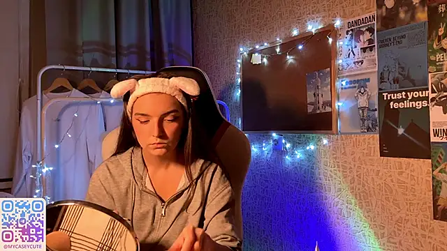 Caseycute online show from October 2025 11:38:02 PM