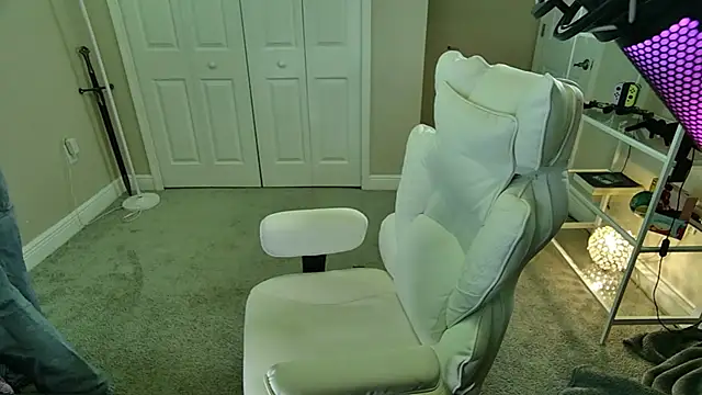 AngieFae  online show from March 2026 10:59:01 PM