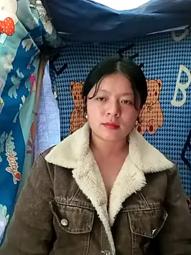 lisa-bae00 online show from March 2026 03:10:01 AM