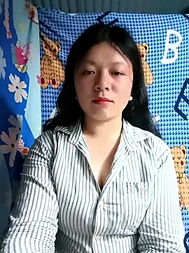 Snapshot of lisa-bae00 chatting on April 2026 01:41:02 PM lisa-bae00 online show from April 2026 01:41:02 PM