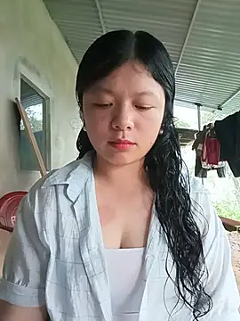 Snapshot of lisa-bae00 chatting on May 2026 10:36:01 AM lisa-bae00 online show from May 2026 10:36:01 AM