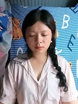 Snapshot of lisa-bae00 chatting on May 2026 12:12:01 PM lisa-bae00 online show from May 2026 12:12:01 PM