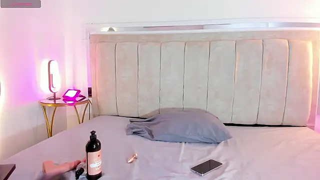 Crystal Stones online show from March 2026 12:55:01 PM