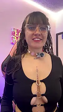 Snapshot of Pinkvixen69 chatting on July 2026 05:11:01 PM Pinkvixen69 online show from July 2026 05:11:01 PM