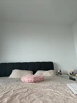 EllaSpark online show from March 2026 07:34:02 AM