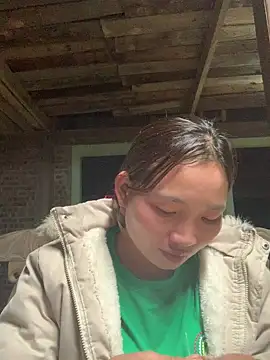 sowbibi online show from October 2025 12:42:02 PM