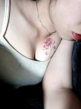 mekaka00 online show from March 2026 04:41:01 PM