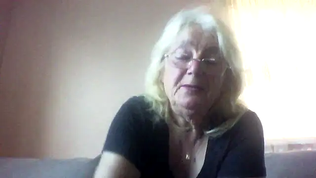 AmyLove353 online show from July 2026 04:08:01 AM