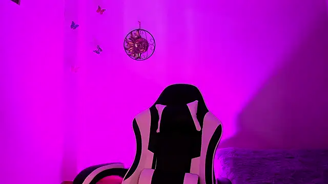 Soouf  online show from November 2025 10:41:02 AM