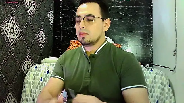 Ethan quill online show from November 2025 11:09:01 PM