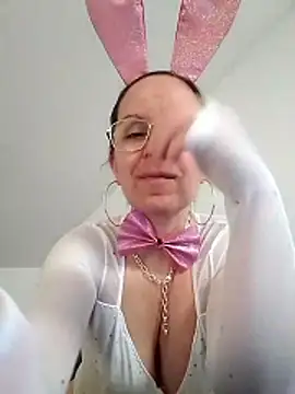 Snapshot of barbara896 chatting on January 2026 07:56:02 AM barbara896 online show from January 2026 07:56:02 AM