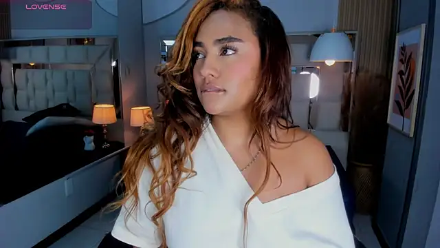 AnguelJones online show from October 2025 07:10:02 AM