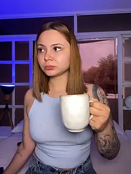 Beella1  online show from April 2026 11:56:01 AM