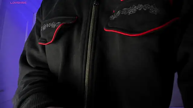 ApoloRicci online show from March 2026 09:21:02 PM