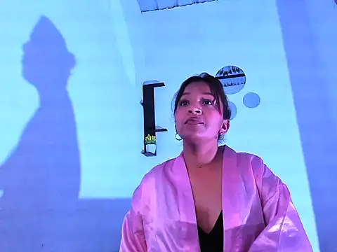 Snapshot of spicy_girl19 chatting on November 2025 02:22:02 AM spicy girl19 online show from November 2025 02:22:02 AM