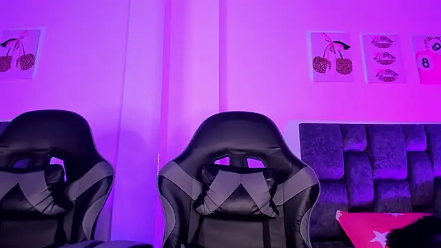 kittymonroe1 online show from April 2026 12:54:02 AM