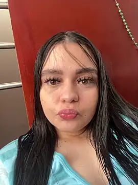 Selena Roa online show from April 2026 03:50:01 PM