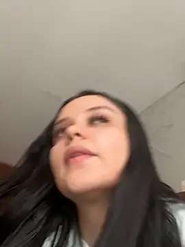 Snapshot of Selena_Roa chatting on May 2026 09:01:02 PM Selena Roa online show from May 2026 09:01:02 PM