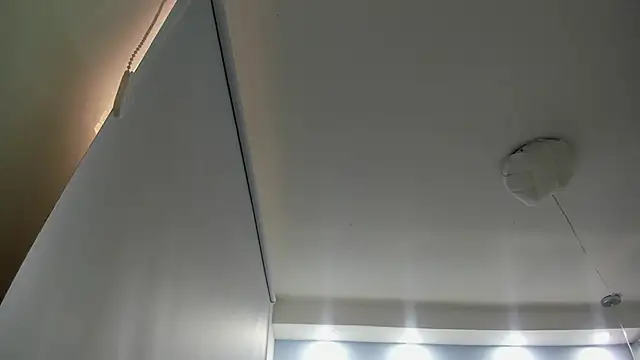 mirandaduboiss online show from November 2025 05:11:01 PM