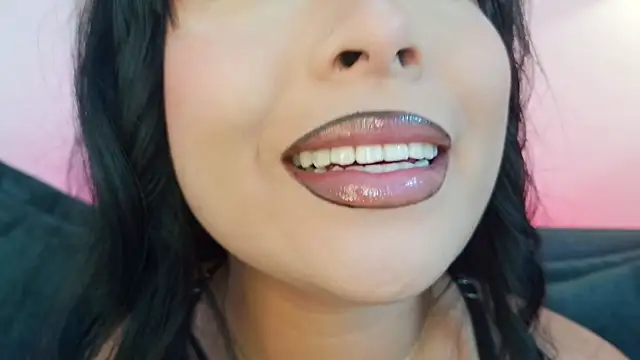 mia roux1 online show from April 2026 09:04:01 PM