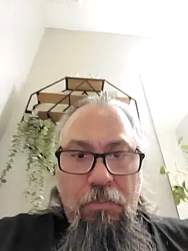 tsmack1972 online show from April 2026 02:42:01 AM