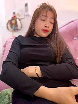 kitty-20x online show from December 2025 08:59:01 PM