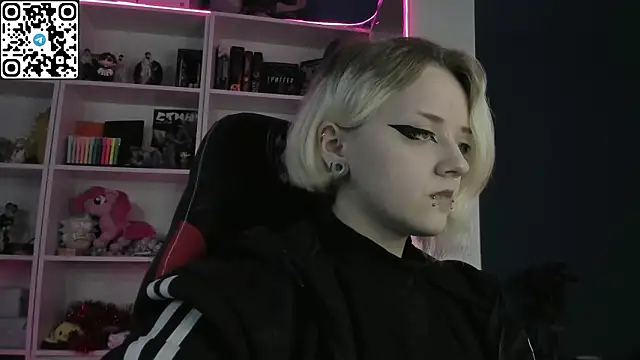 Holy Mistress S online show from February 2026 09:43:02 AM