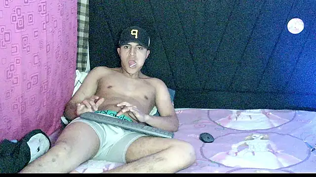 ReferredArtwork online show from November 2025 07:58:01 PM