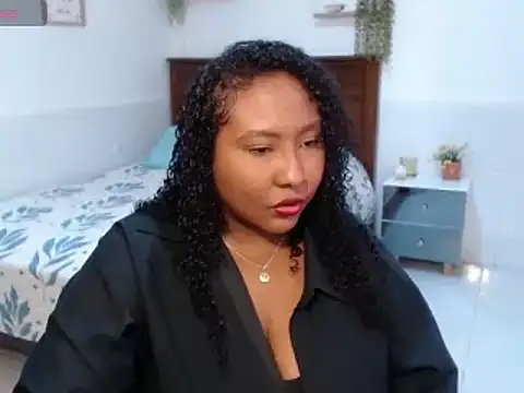 Snapshot of KaroldelaTorree chatting on October 2025 02:46:01 PM KaroldelaTorree online show from October 2025 02:46:01 PM
