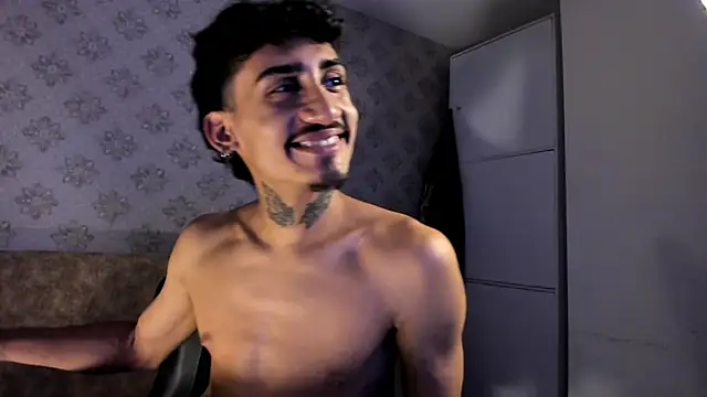 Mr Strike online show from November 2025 03:01:01 AM