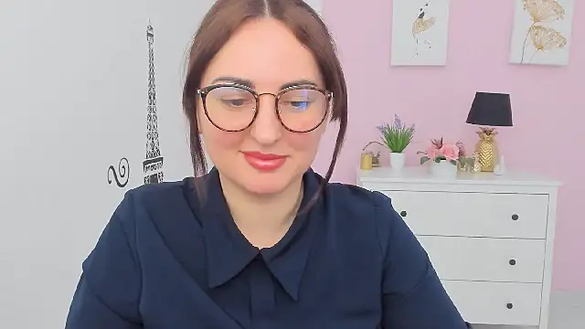 NoraSimons online show from March 2026 05:57:02 AM