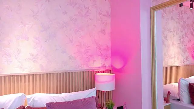 AdelineJhones online show from February 2026 09:35:01 PM