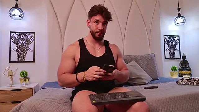 JACKSON STIFLER online show from June 2026 12:32:02 AM