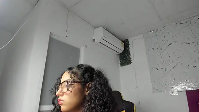 emily stars1 online show from February 2026 02:53:01 AM