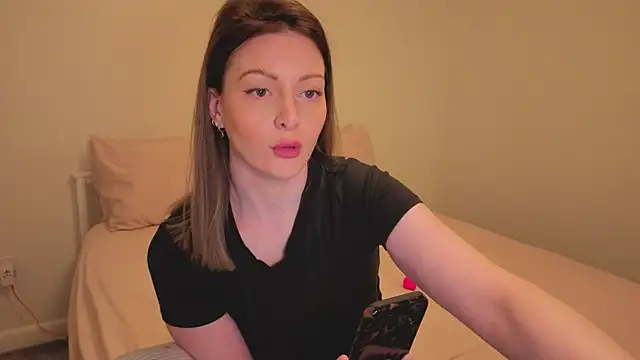 Lovelavender  online show from February 2026 09:04:01 PM