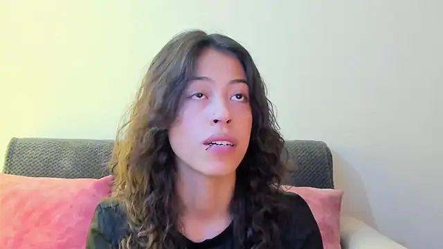 emily jonessxx online show from November 2025 07:13:02 PM