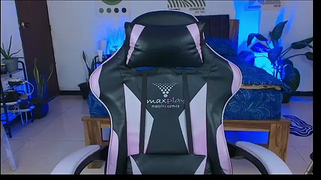 Habel  moretti online show from February 2026 05:51:02 PM