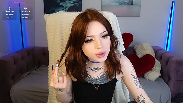 Emma Kirks online show from March 2026 03:30:01 PM