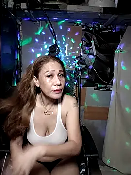 Snapshot of honeykoh chatting on May 2026 03:51:01 PM honeykoh online show from May 2026 03:51:01 PM