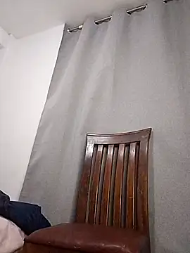 Snapshot of Kitty_Kalifa chatting on October 2025 01:29:01 AM Kitty Kalifa online show from October 2025 01:29:01 AM