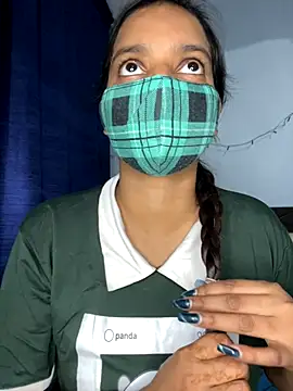 Cute Marina online show from November 2025 04:07:01 PM